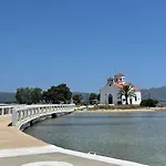 Simos &
