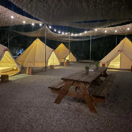 Simos Tents & 캠프장 엘라포니소스