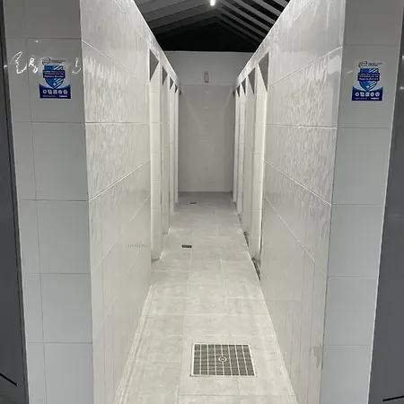 Simos Tents & * 엘라포니소스