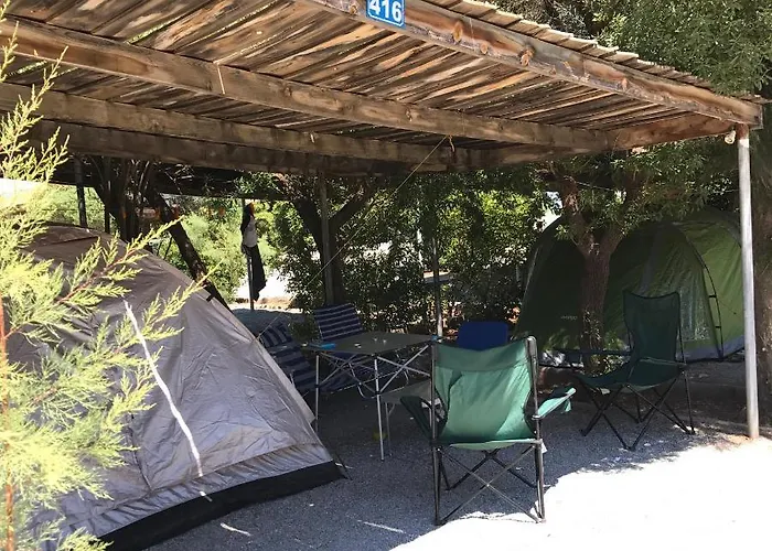 Κάμπινγκ Simos &